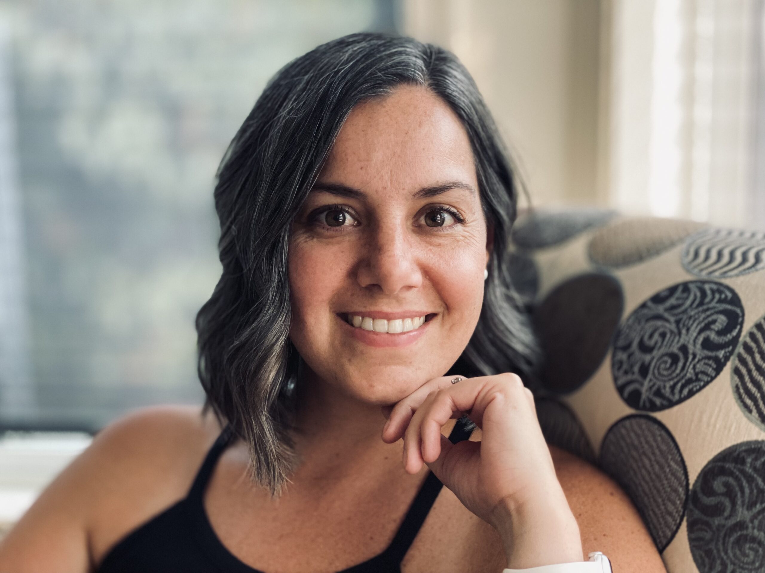 Suzanne is a medical aesthetician and skin care expert at Afya Skin Clinic